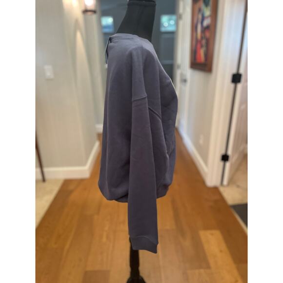 Gap Women's Logo Crewneck Sweatshirt, Blue (Vintage Indigo), (Size M) NWT - Picture 8 of 11